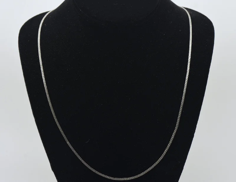 Vintage Silver Tone Metal Serpentine Link Chain Necklace - 24"