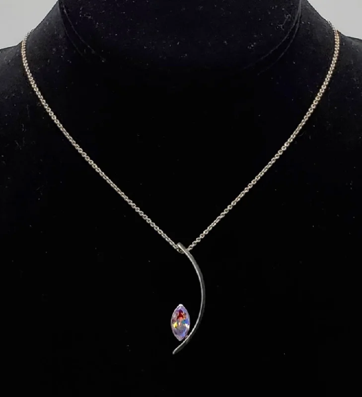 Drew M. Ruiz - Vintage Sterling Silver Iridescent Faceted Glass Modern Design Pendant on Sterling Silver Chain Necklace - 18"