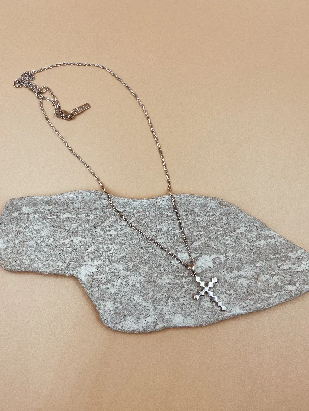 Dori Cross Necklace in Silver Tone