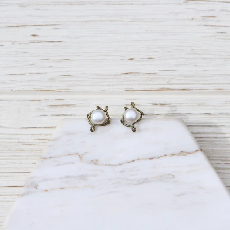 Affordable Silver Earrings For Chic Style-Pea Pod Post Earrings