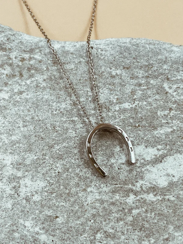 Horseshoe Necklace in Silver Tone