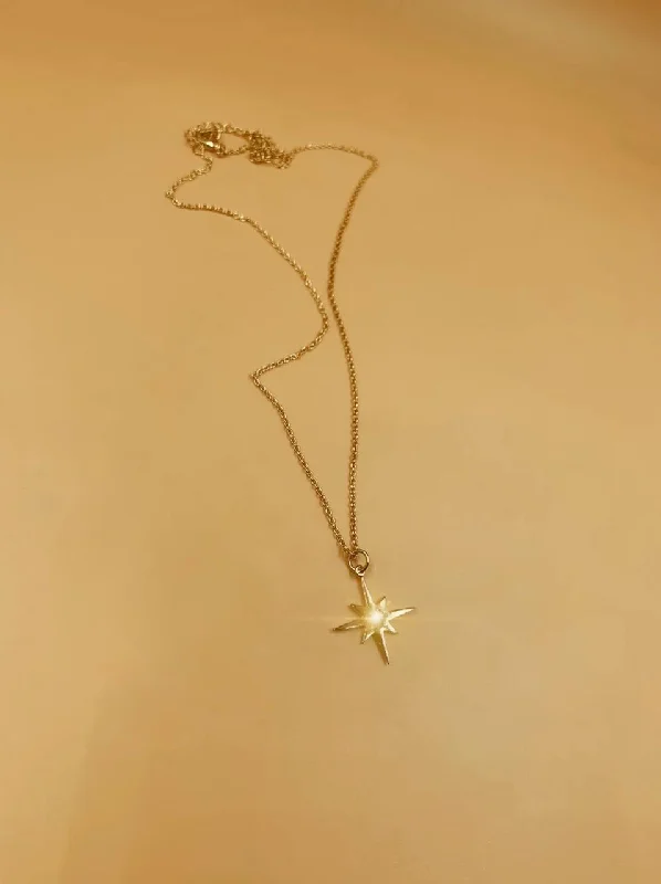 Medium Pointed Star Pendant Brass Necklace